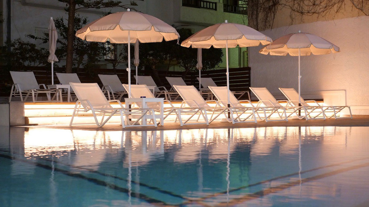 Kahlua Beach Hotel - NR